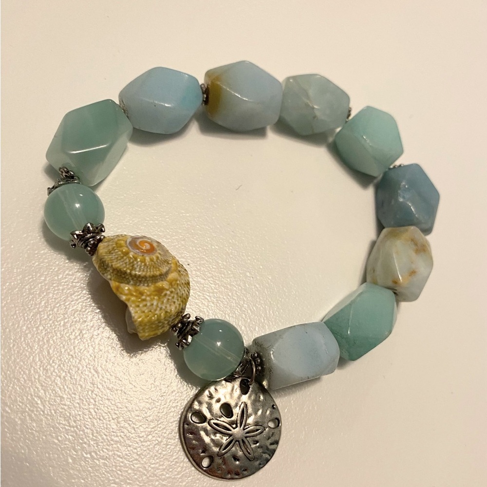 Handmade aqua Beaded Stretch Bracelet with Shell and Sand Dollar Charm